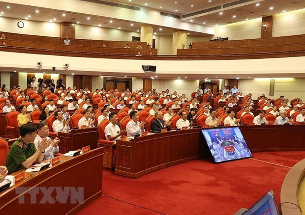 Các lãnh đạo Đảng, Nhà nước và đại biểu dự hội nghị. (Ảnh: Trí Dũng/TTXVN) Các lãnh đạo Đảng, Nhà nước và đại biểu dự hội nghị. (Ảnh: Trí Dũng/TTXVN)