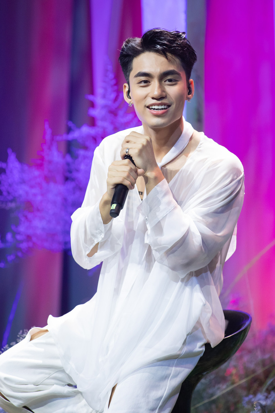 MCK, Tlinh và Mono, những nghệ sĩ Gen Z tài năng của thị trường. MCK, Tlinh và Mono, những nghệ sĩ Gen Z tài năng của thị trường.