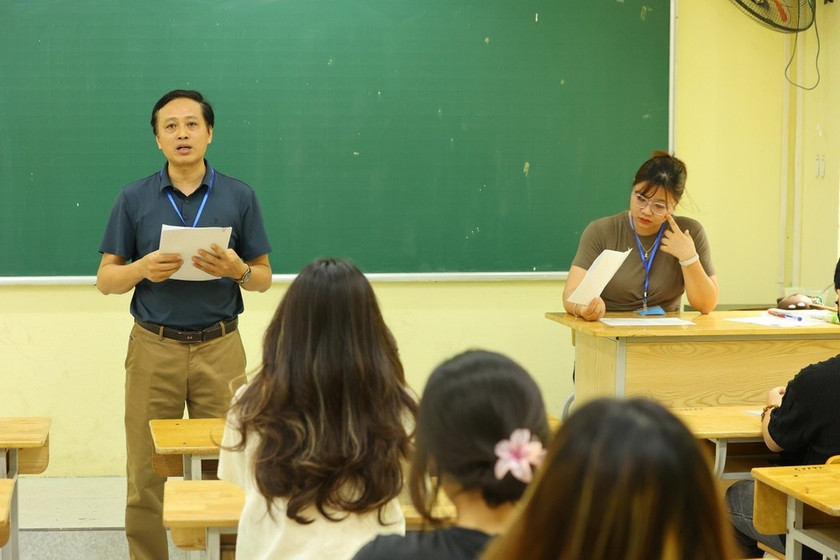 Thí sinh dự thi Tốt nghiệp Trung học phổ thông năm 2024. (Ảnh: Hoài Nam/TTXVN) Thí sinh dự thi Tốt nghiệp Trung học phổ thông năm 2024. (Ảnh: Hoài Nam/TTXVN)