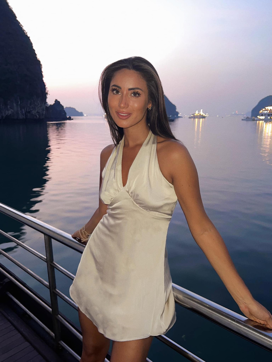 Lydie Vu sở hữu vẻ đẹp khỏe khoắn, hiện đại. Cô gái lai Pháp thuộc nhóm thí sinh được đánh giá cao tại cuộc thi Miss Universe Vietnam 2023. Trước đó, khi chia sẻ với chúng tôi, đại diện ban tổ chức cho biết các thí sinh đều có cơ hội chiến thắng như nhau, không phân biệt con lai. Ảnh: FBNV