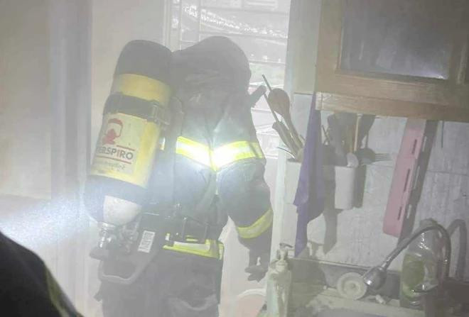 Hiện trường vụ hỏa hoạn. Ảnh TUẤN MINH Hiện trường vụ hỏa hoạn. Ảnh TUẤN MINH