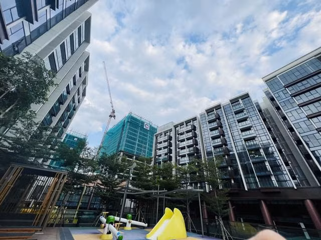 Nhiều ý kiến đồng thuận với việc đánh thuế tài sản đối với những bất động sản cao cấp. Ảnh: Đình Sơn