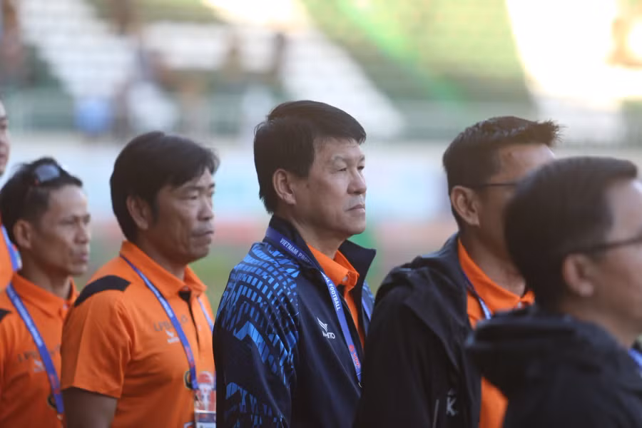 HLV Vũ Tiến Thành trong màu áo CLB HAGL. Ảnh: Linh Nhi