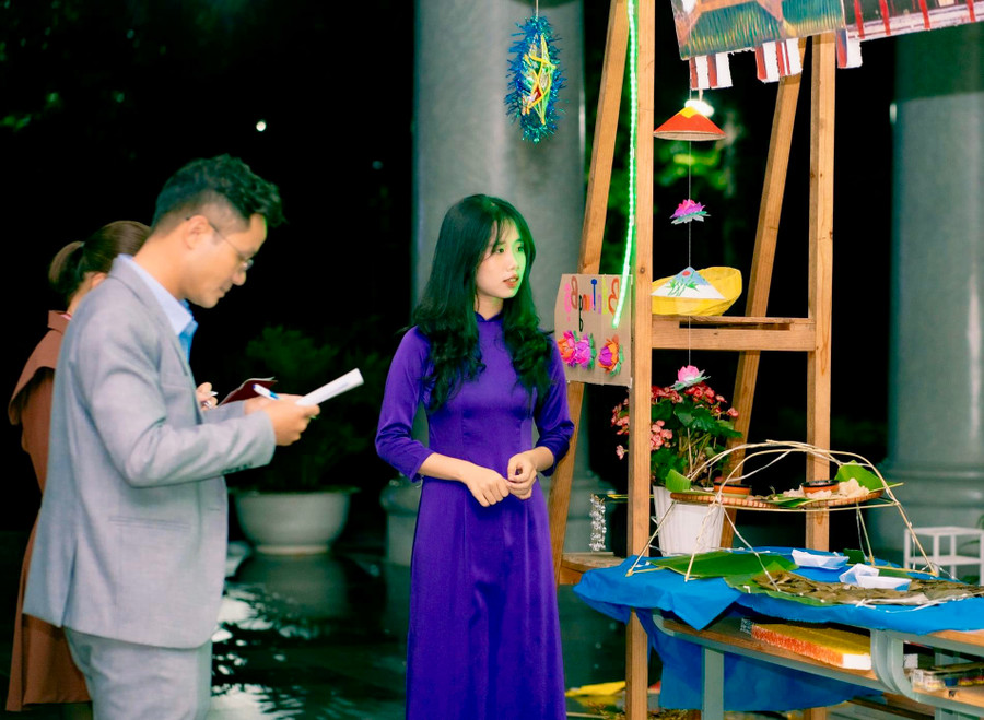 Tái hiện không gian các vùng du lịch Tái hiện không gian các vùng du lịch