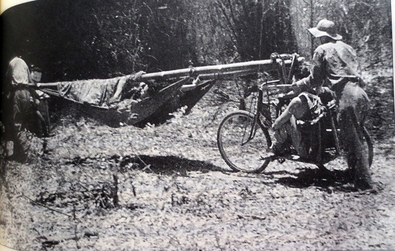 Tải thương binh tại chiến khu Tải thương binh tại chiến khu