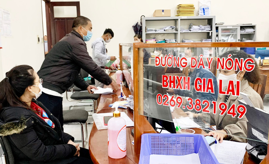 Ngành BHXH Gia Lai chú trọng CCHC phục vụ tốt nhất cho người tham gia và thụ hưởng các chính sách BHXH, BHYT. Ảnh: Như Ý Ngành BHXH Gia Lai chú trọng CCHC phục vụ tốt nhất cho người tham gia và thụ hưởng các chính sách BHXH, BHYT. Ảnh: Như Ý