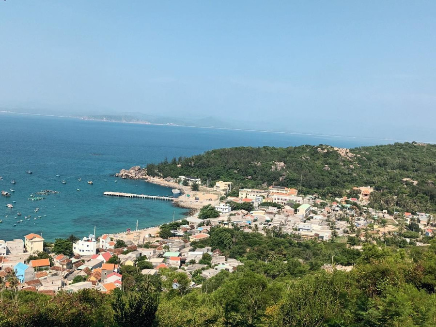 Một góc đảo Cù Lao Xanh - xã Nhơn Châu nhìn từ trên cao. Ảnh: Hải Luận Một góc đảo Cù Lao Xanh - xã Nhơn Châu nhìn từ trên cao. Ảnh: Hải Luận