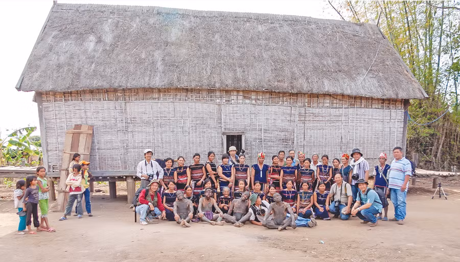 Nhà rông của người Bahnar ở huyện Kông Chro. Ảnh: Quốc Nguyễn Nhà rông của người Bahnar ở huyện Kông Chro. Ảnh: Quốc Nguyễn