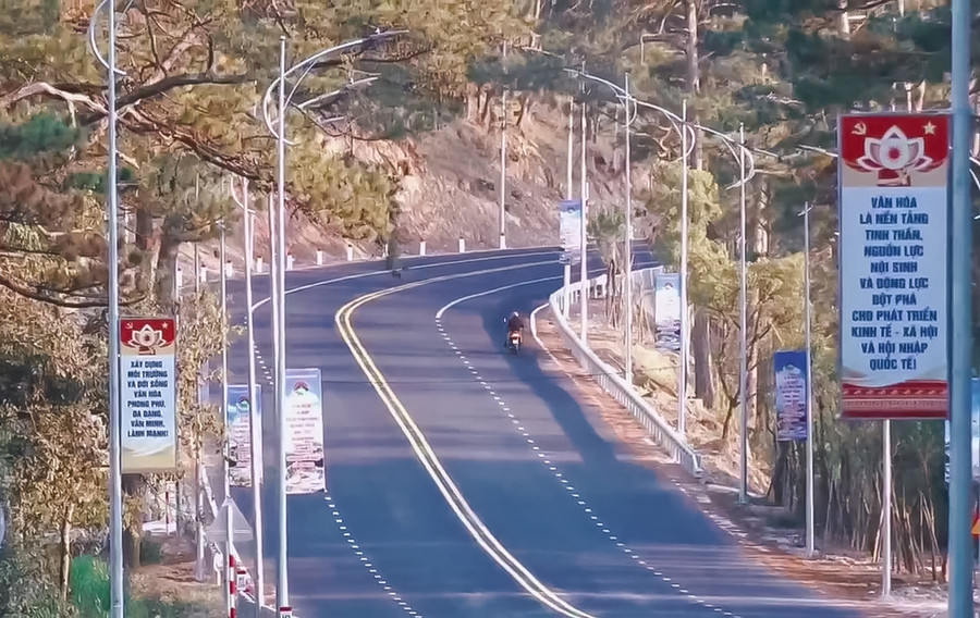 Một đoạn cung đèo Prenn