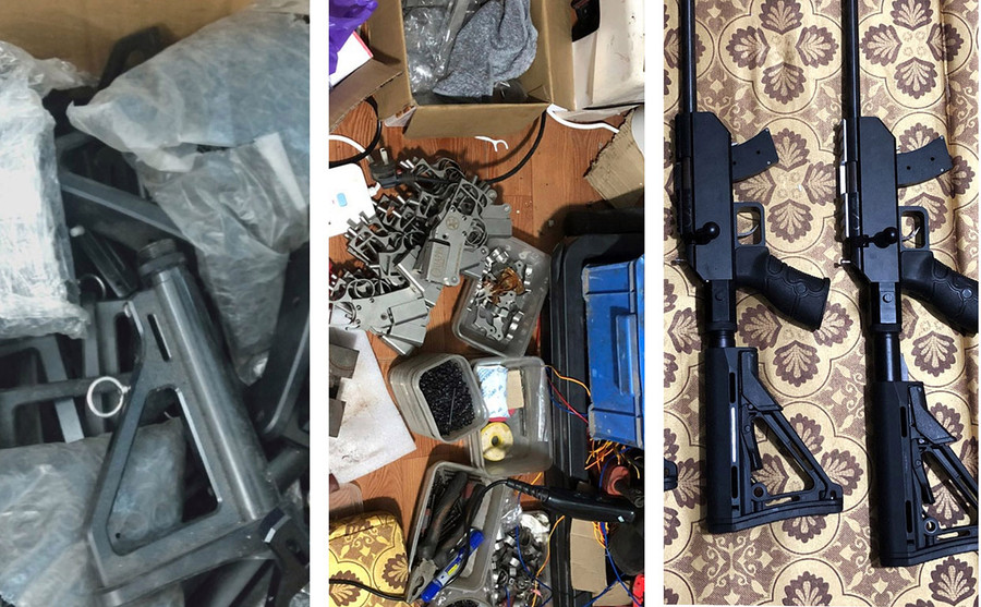 Số tang vật bị Cơ quan An ninh điều tra thu giữ. Ảnh: Lê Ánh Số tang vật bị Cơ quan An ninh điều tra thu giữ. Ảnh: Lê Ánh