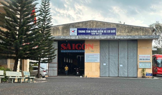Chiều 6-4, Trung tâm Đăng kiểm xe cơ giới Lâm Đồng vẫn chưa hoạt động trở lại. Ảnh: Đ.K