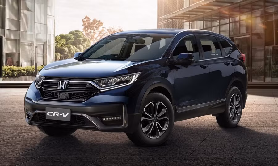 Honda CR-V là 1 trong những dòng xe liên tục được đại lí ưu đãi phí trước bạ từ 50-100% từ đầu năm 2023. Ảnh: Honda