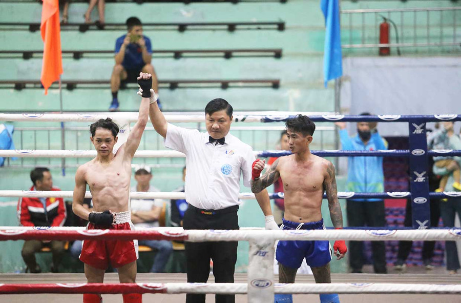 Võ sĩ Võ Huy Hoàng đã xuất sắc giành vé vào thi đấu trận bán kết. Ảnh: Lê Văn Ngọc