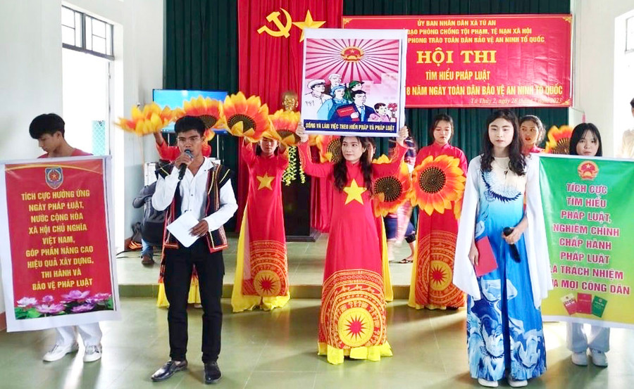 Xã Tú An đa dạng hình thức tuyên truyền kiến thức pháp luật cho người dân. Ảnh đơn vị cung cấp.