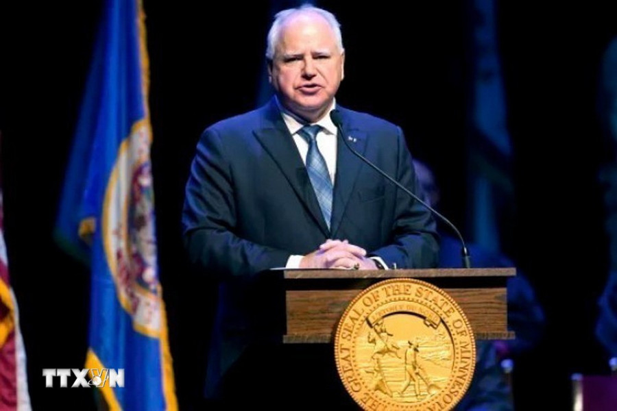 Thống đốc bang Minnesota Tim Walz. (Ảnh: AP/TTXVN) Thống đốc bang Minnesota Tim Walz. (Ảnh: AP/TTXVN)