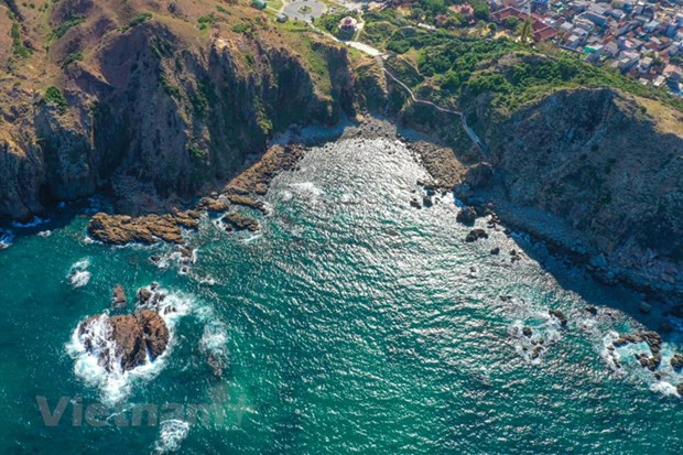 Eo Gió ở Bình Định. (Ảnh: Minh Sơn/Vietnam+) Eo Gió ở Bình Định. (Ảnh: Minh Sơn/Vietnam+)