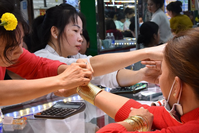 Giá vàng hôm nay của thế giới tăng trở lại Giá vàng hôm nay của thế giới tăng trở lại