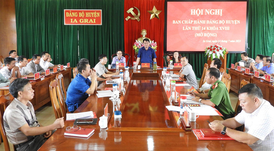 Quang cảnh hội nghị Ban Chấp hành Đảng bộ huyện Ia Grai. Ảnh: Thanh Nhật