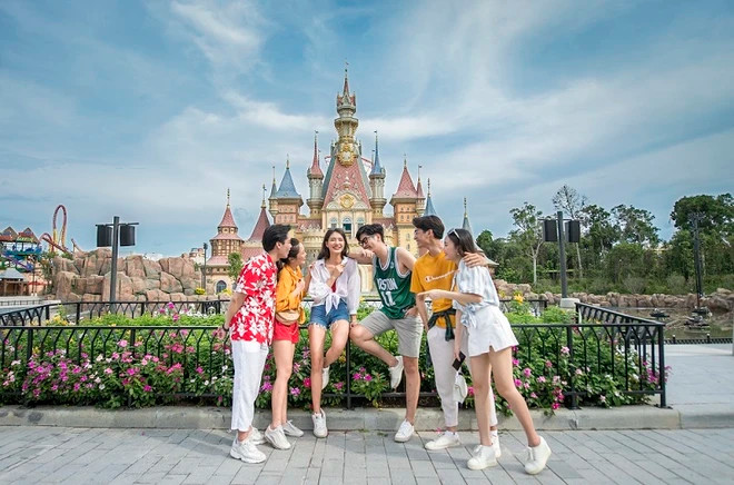 Phú Quốc nằm trong top 10 điểm đến được khách nội địa tìm kiếm nhiều nhất dịp cuối năm. (Ảnh: CTV/Vietnam+) Phú Quốc nằm trong top 10 điểm đến được khách nội địa tìm kiếm nhiều nhất dịp cuối năm. (Ảnh: CTV/Vietnam+)