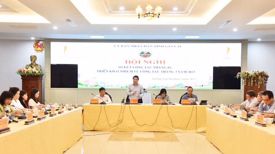 Quang cảnh hội nghị sơ kết công tác tháng 2 và triển khai nhiệm vụ công tác tháng 3-2023. Ảnh: Đức Thụy Quang cảnh hội nghị sơ kết công tác tháng 2 và triển khai nhiệm vụ công tác tháng 3-2023. Ảnh: Đức Thụy