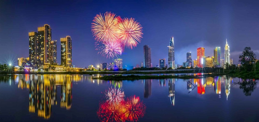 Thành phố Hồ Chí Minh giành giải “Điểm đến du lịch doanh nhân hàng đầu châu Á” và “Điểm đến lễ hội và sự kiện hàng đầu châu Á.” (Nguồn: Cục Du lịch Quốc gia) Thành phố Hồ Chí Minh giành giải “Điểm đến du lịch doanh nhân hàng đầu châu Á” và “Điểm đến lễ hội và sự kiện hàng đầu châu Á.” (Nguồn: Cục Du lịch Quốc gia)