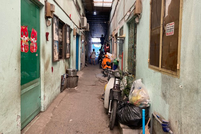 Dãy trọ nơi ở của 2 bé gái bị bắt cóc.