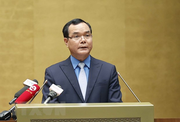 Ông Nguyễn Đình Khang, Ủy viên Trung ương Đảng, Chủ tịch Tổng Liên đoàn Lao động Việt Nam phát biểu. (Ảnh: Doãn Tấn/TTXVN) Ông Nguyễn Đình Khang, Ủy viên Trung ương Đảng, Chủ tịch Tổng Liên đoàn Lao động Việt Nam phát biểu. (Ảnh: Doãn Tấn/TTXVN)