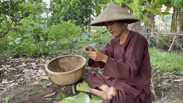 Hơn 10 năm sinh sống và làm việc tại TP.HCM, anh Đào Công Thanh Duy quyết định về quê. Ảnh NVCC