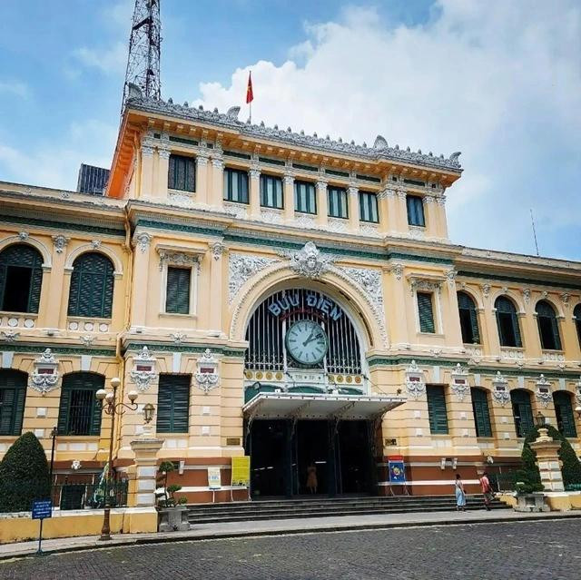 Bưu điện Thành phố là điểm du lịch nổi tiếng tại TP.HCM. ẢNH: NHÃ THANH