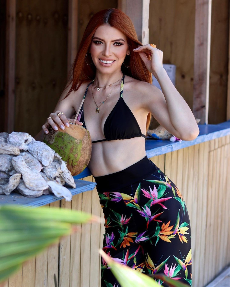 Không chỉ có chiều cao ấn tượng, Cristina Ramos cũng được đánh giá cao về hình thể. Cô có vóc dáng săn chắc, quyến rũ đậm chất Latinh.