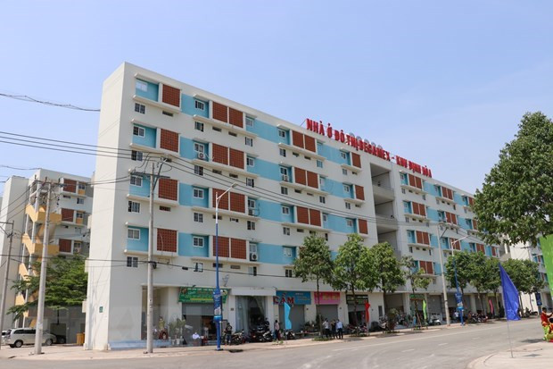 Khu nhà ở xã hội giá rẻ tại phường Định Hòa, thành phố Thủ Dầu Một, tỉnh Bình Dương. (Ảnh: Chí Tưởng/TTXVN) Khu nhà ở xã hội giá rẻ tại phường Định Hòa, thành phố Thủ Dầu Một, tỉnh Bình Dương. (Ảnh: Chí Tưởng/TTXVN)