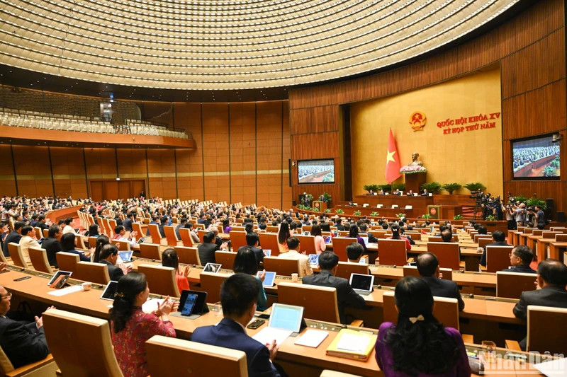 Quang cảnh phiên bế mạc Kỳ họp thứ 5, Quốc hội khóa XV. (Ảnh: DUY LINH) Quang cảnh phiên bế mạc Kỳ họp thứ 5, Quốc hội khóa XV. (Ảnh: DUY LINH)