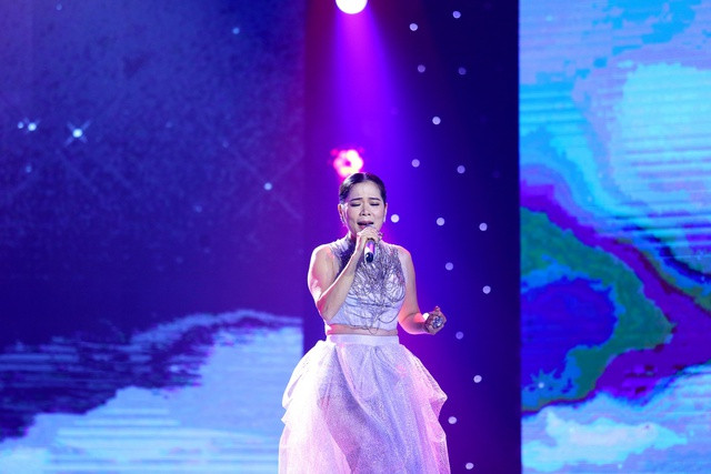 Ca sĩ Mỹ Lệ nói về tin đồn mua vài căn nhà nhờ một bản hit - Ảnh 3. Mỹ Lệ gây chú ý khi góp mặt trong chương trình Chinh phục thần tượng. Ảnh: BTC