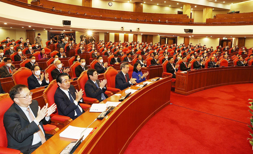 Quy định số 37-QĐ/TƯ sẽ góp phần tăng cường xây dựng Đảng ngày càng trong sạch, vững mạnh. Trong ảnh: Các đại biểu dự Hội nghị lần thứ tư Ban Chấp hành Trung ương Đảng khóa XIII. Ảnh: TTXVN Quy định số 37-QĐ/TƯ sẽ góp phần tăng cường xây dựng Đảng ngày càng trong sạch, vững mạnh. Trong ảnh: Các đại biểu dự Hội nghị lần thứ tư Ban Chấp hành Trung ương Đảng khóa XIII. Ảnh: TTXVN