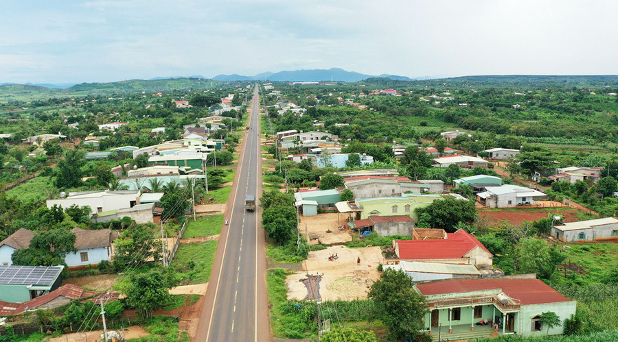 Bộ mặt nông thôn của xã Ia Phang ngày càng khang trang, khởi sắc kể từ khi triển khai Chương trình mục tiêu quốc gia về xây dựng NTM. Ảnh: N.Q Bộ mặt nông thôn của xã Ia Phang ngày càng khang trang, khởi sắc kể từ khi triển khai Chương trình mục tiêu quốc gia về xây dựng NTM. Ảnh: N.Q