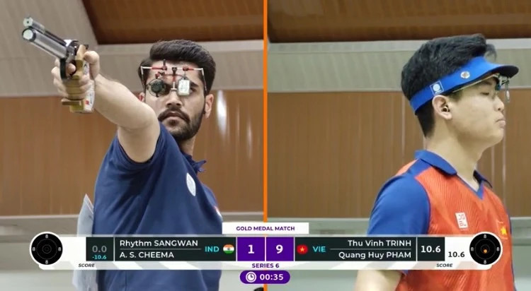 Quang Huy và xạ thủ Ấn Độ Quang Huy và xạ thủ Ấn Độ