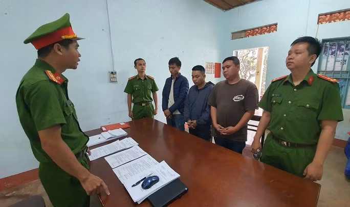 Cơ quan điều tra khởi tố bị can, bắt tạm giam 3 đối tượng để điều tra về hành vi giết người