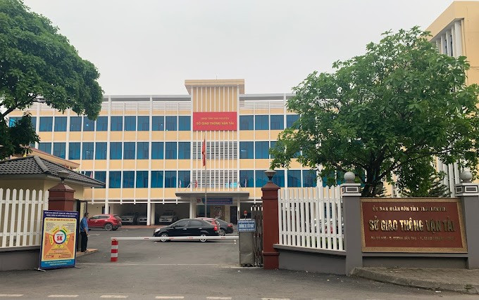 10 cán bộ thuộc Sở Giao thông Vận tải Thái Nguyên và 2 cơ sở sát hạch lái xe bị bắt tạm giam vì hành vi đưa, nhận hối lộ. Ảnh: Sở GTVT Thái Nguyên.