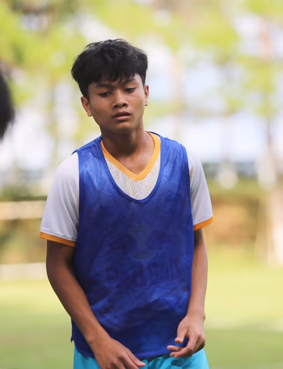 Nay Di Đan được tuyển vào học viện HAGL sau màn tỏa sáng ở Giải Vô địch Thiếu niên-Nhi đồng tỉnh. Ảnh: Văn Ngọc