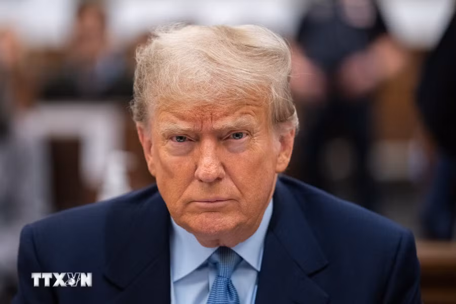 Cựu Tổng thống Mỹ Donald Trump tại Tòa án Tối cao New York. (Ảnh: THX/TTXVN)