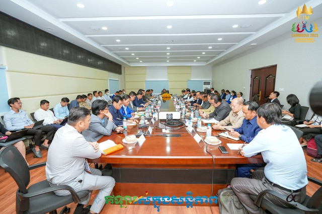 Công tác tổ chức trật tự, vệ sinh, trang trí tại các SVĐ cũng được nước chủ nhà Campuchia nhấn mạnh trong buổi họp. Ảnh: BTC SEA GAMES 32 Công tác tổ chức trật tự, vệ sinh, trang trí tại các SVĐ cũng được nước chủ nhà Campuchia nhấn mạnh trong buổi họp. Ảnh: BTC SEA GAMES 32