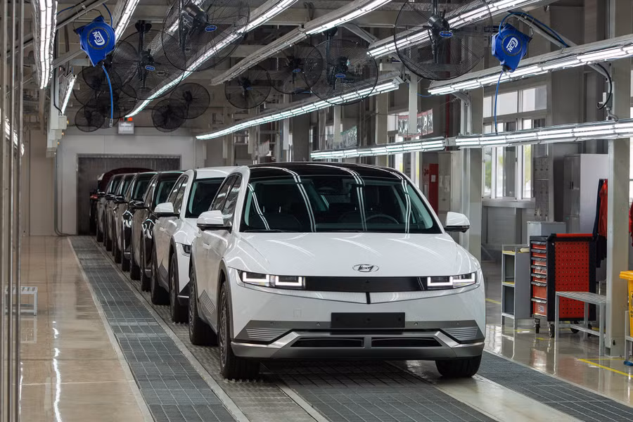 Mẫu xe điện Hyundai Ioniq 5 vừa ra mắt cách đây vài ngày được sản xuất ngay tại nhà máy tại Việt Nam. Ảnh: TC Motor