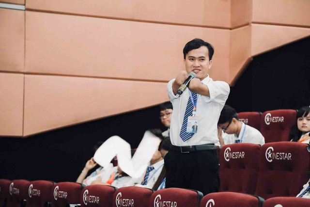 Nhứt truyền cảm hứng đến với mọi người thông qua những chương trình.