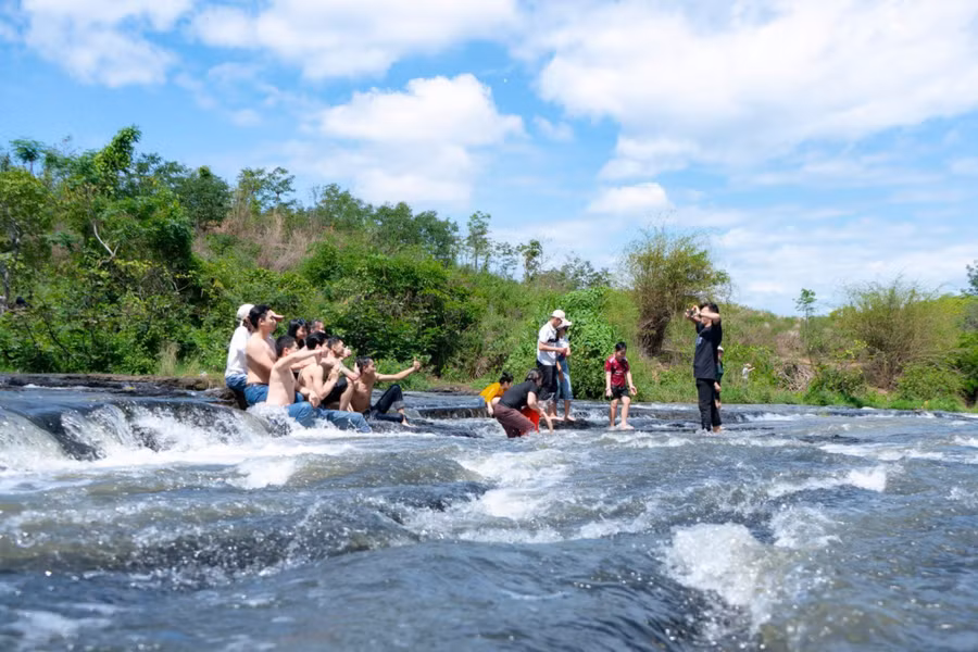 Thác Lộn Xộn trên dòng suối Ea Tam (đoạn qua xã Hòa Phú, TP. Buôn Ma Thuột).