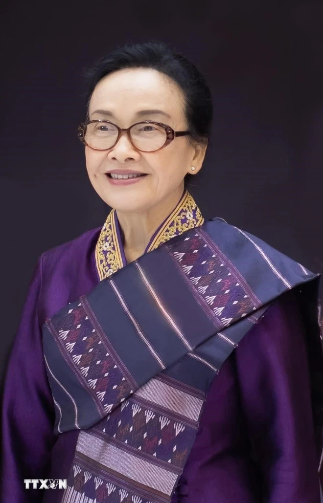 Bà Naly Sisoulith, Phu nhân Tổng Bí thư, Chủ tịch nước Lào Thongloun Sisoulith. (Ảnh: TTXVN phát)