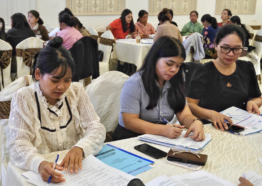 Cán bộ Hội Phụ nữ cơ sở tham gia lớp tập huấn nâng cao kỹ năng lãnh đạo, quản lý. Ảnh: M.C Cán bộ Hội Phụ nữ cơ sở tham gia lớp tập huấn nâng cao kỹ năng lãnh đạo, quản lý. Ảnh: M.C