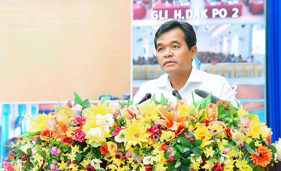 Bí thư Tỉnh ủy Hồ Văn Niên phát biểu chỉ đạo tại hội nghị. Ảnh: Đức Thụy Bí thư Tỉnh ủy Hồ Văn Niên phát biểu chỉ đạo tại hội nghị. Ảnh: Đức Thụy