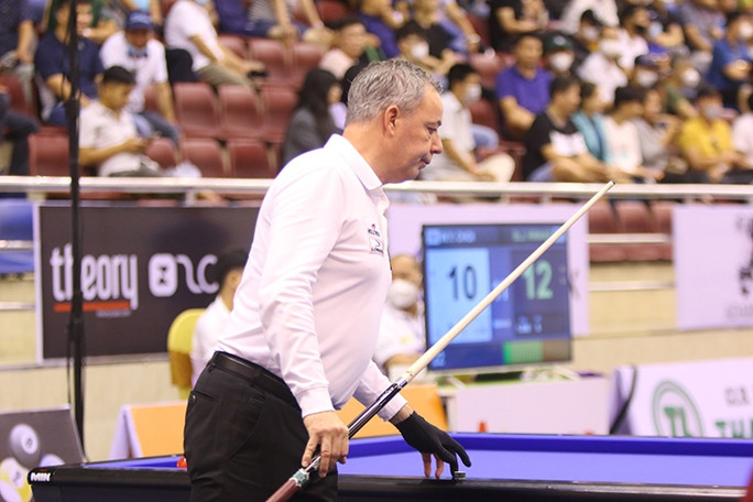 Cơ thủ Trần Quyết Chiến bỏ giải ở Trung Quốc vì hình ảnh vi phạm chủ quyền Việt Nam - Ảnh 2. Cơ thủ số 4 thế giới Dick Jaspers