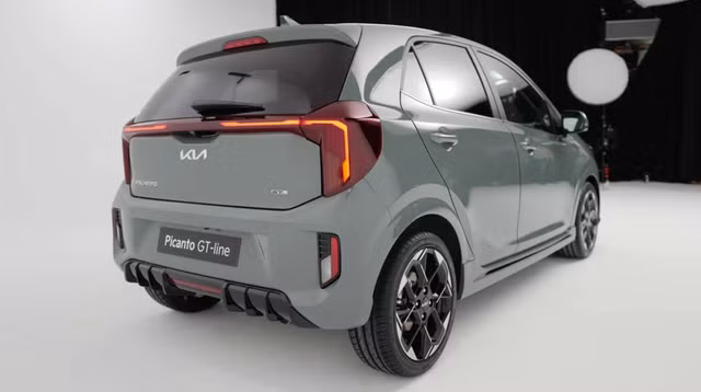Cụm đèn hậu LED trên Kia Morning 2024 thiết kế mới nối liền trông hiện đại hơn