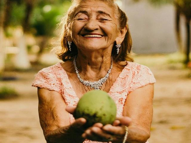 Những người lạc quan có thể sống thọ hơn những người bi quan. Ảnh PEXELS Những người lạc quan có thể sống thọ hơn những người bi quan. Ảnh PEXELS